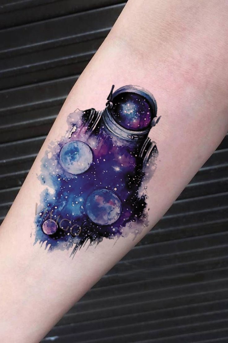 Astronaut Tattoo Ideas for Men and Women – Minimalist, Stencil Outline, and Cosmic Designs