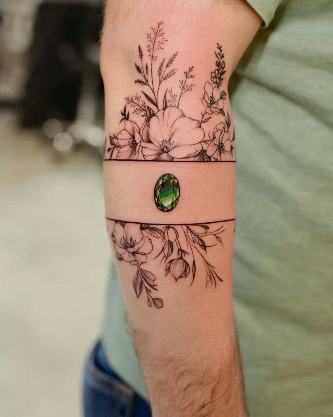 30 Diamond Tattoo Ideas 2025 for Men and Women With Meaningful Designs