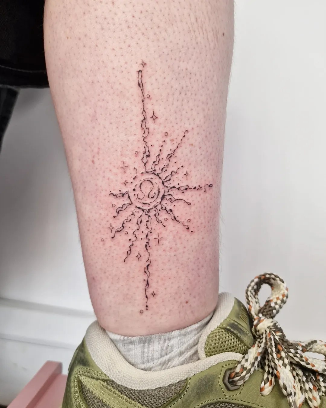 29 First Tattoo 2025 Ideas for Women &#038; Men | Meaningful, Simple, Small &#038; Forearm Tattoo Designs