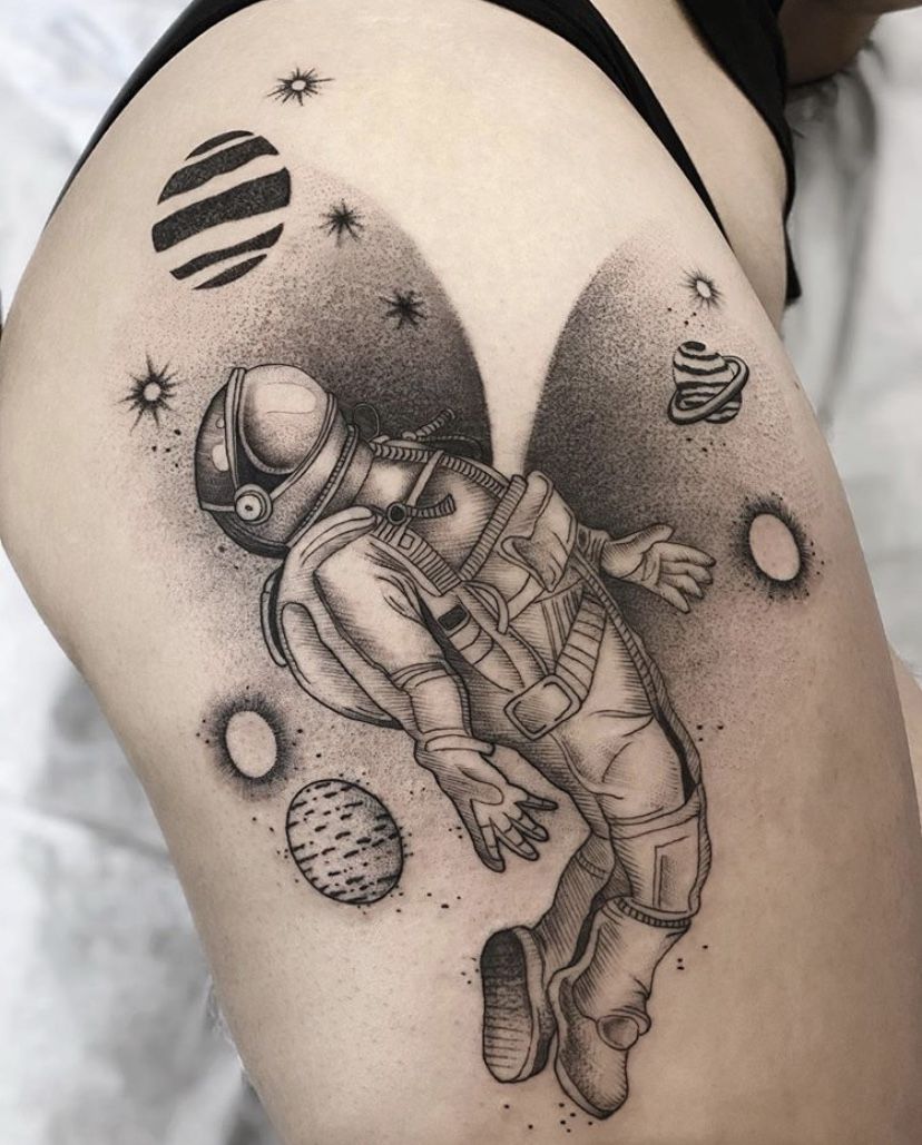 Astronaut Tattoo Ideas for Men and Women – Minimalist, Stencil Outline, and Cosmic Designs
