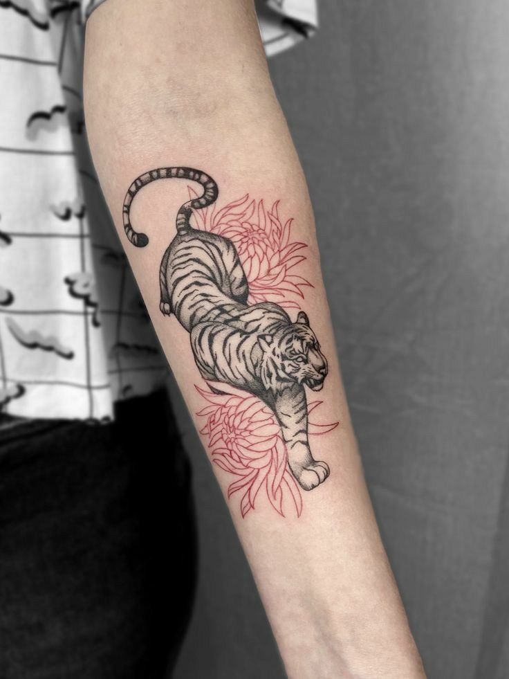 Japanese Tiger Tattoos – Traditional Designs, Sleeves, Chest &#038; Arm Ideas