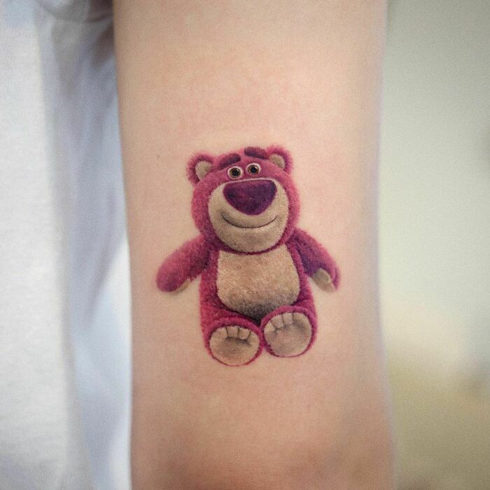 30 Teddy Bear Tattoo Designs 2025 – Cute, Realistic, Fine Line, Matching, Feminine &#038; Dark Tattoo Ideas
