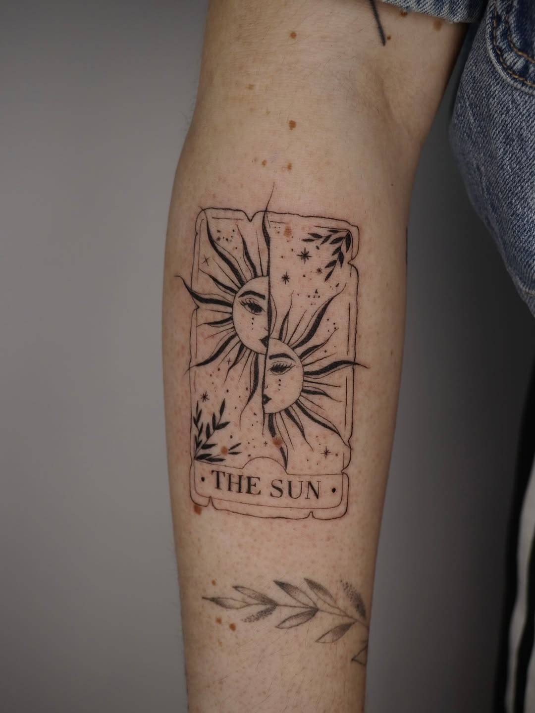 29 Tarot Card Tattoo Ideas: From The Fool to Death, Symbols with Style