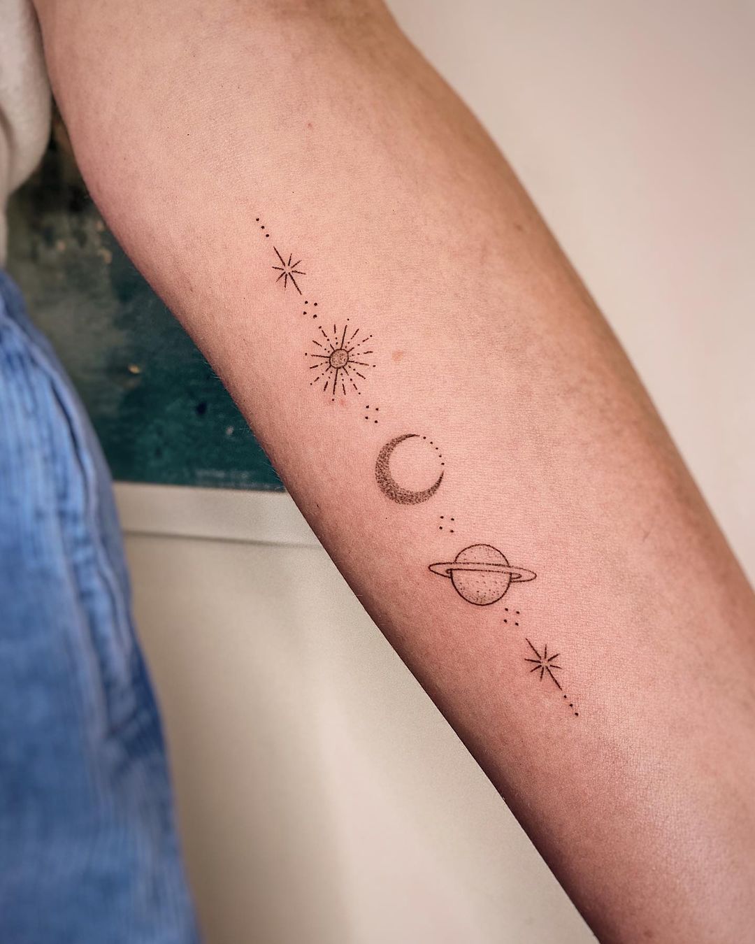30 Saturn Tattoo Ideas: Meaning, Styles, and Real-Life Designs You’ll Actually Want