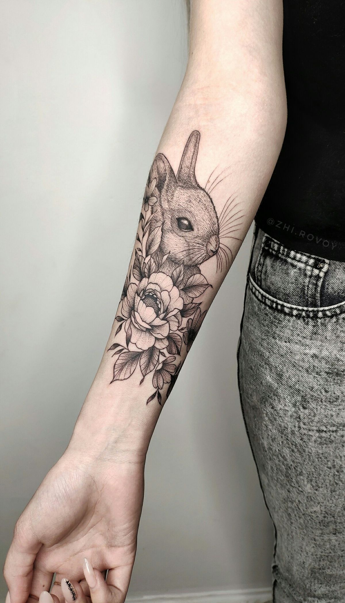 32 Rabbit Tattoo Ideas: from whisper-fine bunnies to mythic hares