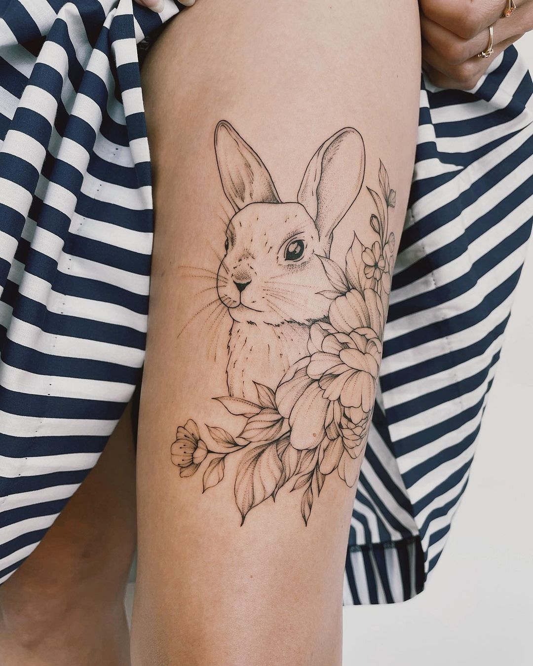 32 Rabbit Tattoo Ideas: from whisper-fine bunnies to mythic hares