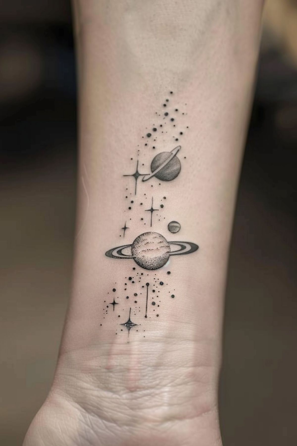 30 Saturn Tattoo Ideas: Meaning, Styles, and Real-Life Designs You’ll Actually Want