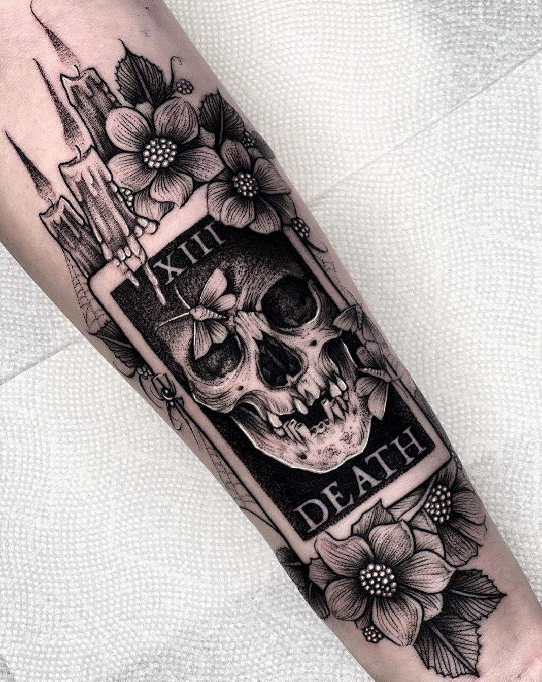 29 Tarot Card Tattoo Ideas: From The Fool to Death, Symbols with Style
