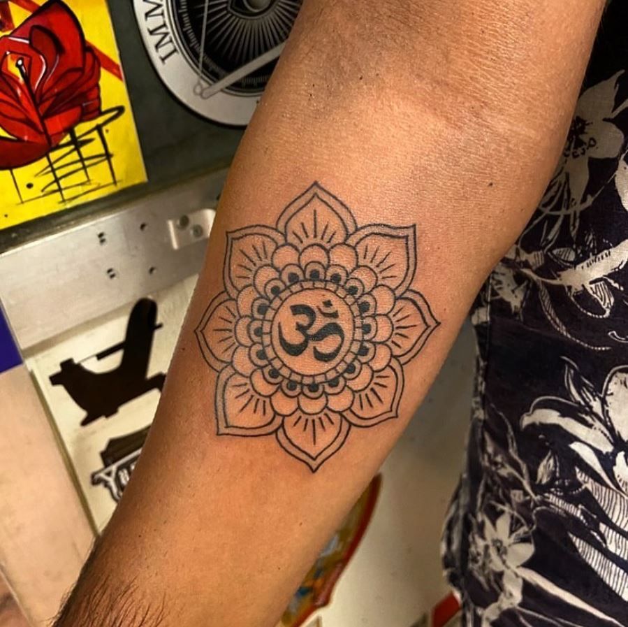 30 Om Tattoo Ideas: Minimal, Sacred & Infinitely Personal
