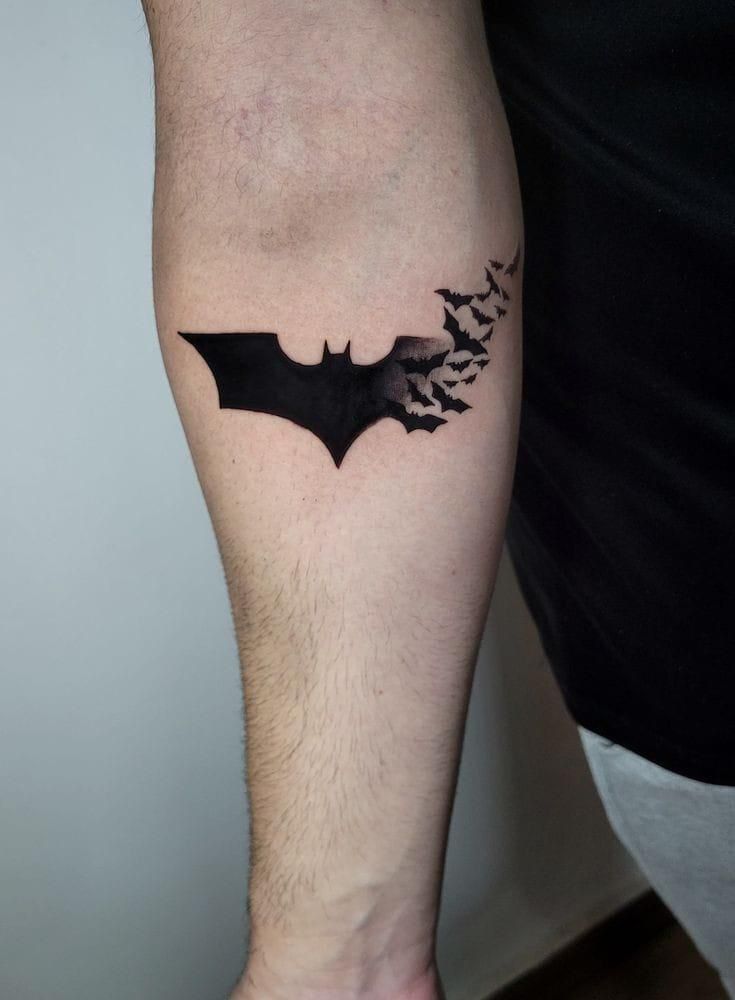 30 Batman Tattoo Ideas: From Minimalist Logos to Gritty Portraits