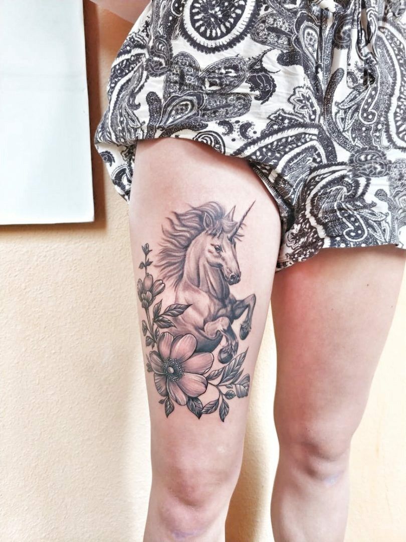 28 Unicorn Tattoo Ideas: From Fine Line Magic to Rainbow Dreams