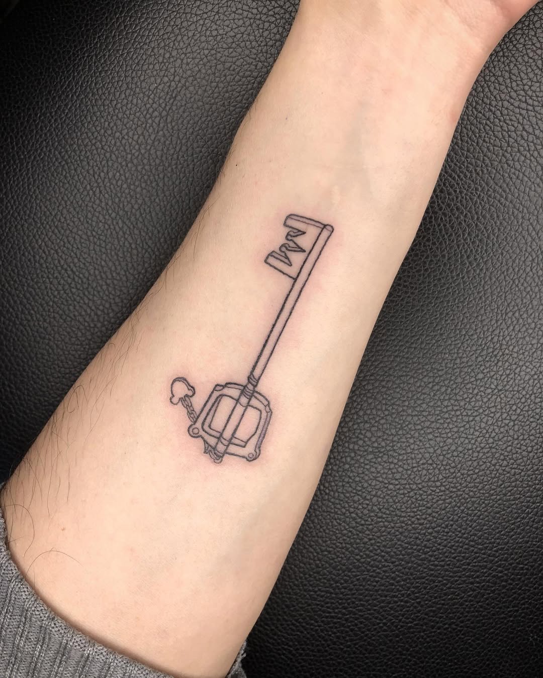 30 Kingdom Hearts Tattoo Ideas: From Subtle Symbols to Story-Driven Sleeves