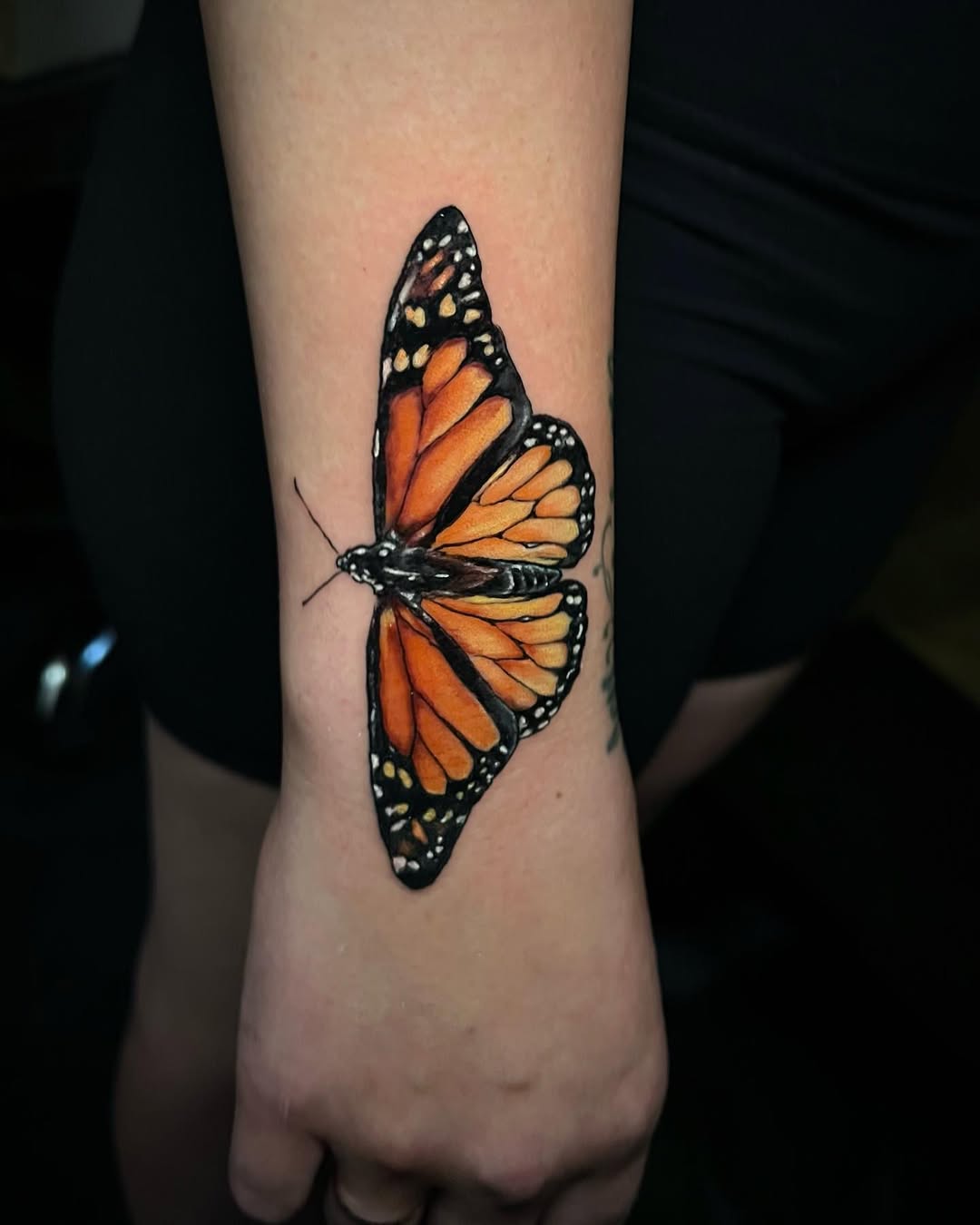 30 Monarch Butterfly Tattoo Ideas: From Tiny Symbols to Storytelling Sleeves