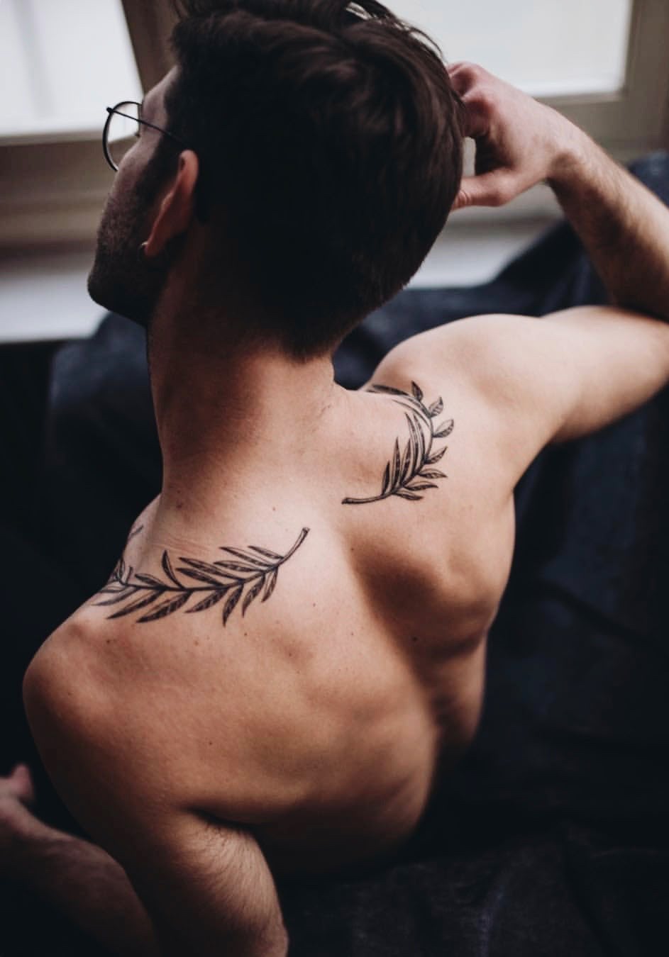 30 Laurel Wreath Tattoo Ideas: Timeless Symbols of Victory With Modern Style