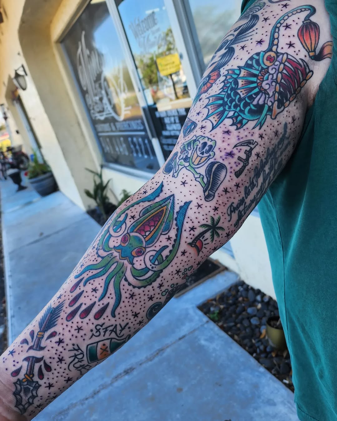 28 Traditional Tattoo Sleeve Ideas: Bold American, Black and Grey, Neo &#038; Japanese Designs for Every Style
