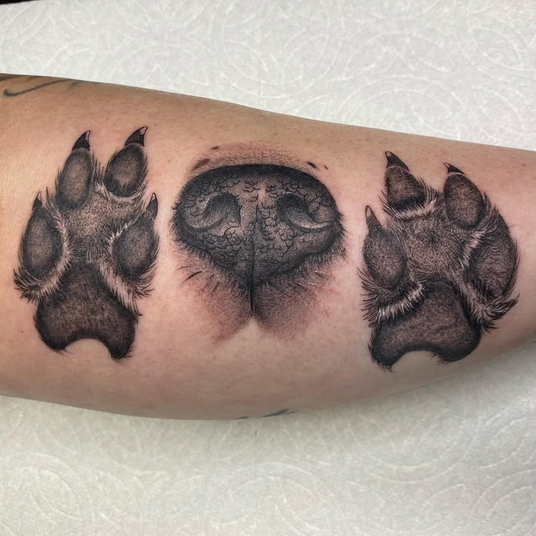 30 Heartfelt Dog Memorial Tattoo Ideas: Unique Paw Prints, Fine Line Portraits &#038; Tiny Tributes