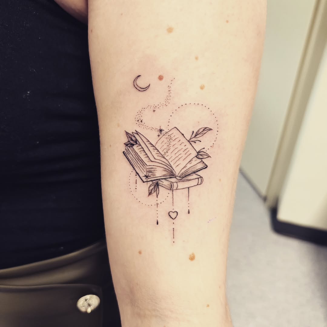 30 Book Tattoo Ideas: From Tiny Linework to Fantasy-Fueled Sleeves