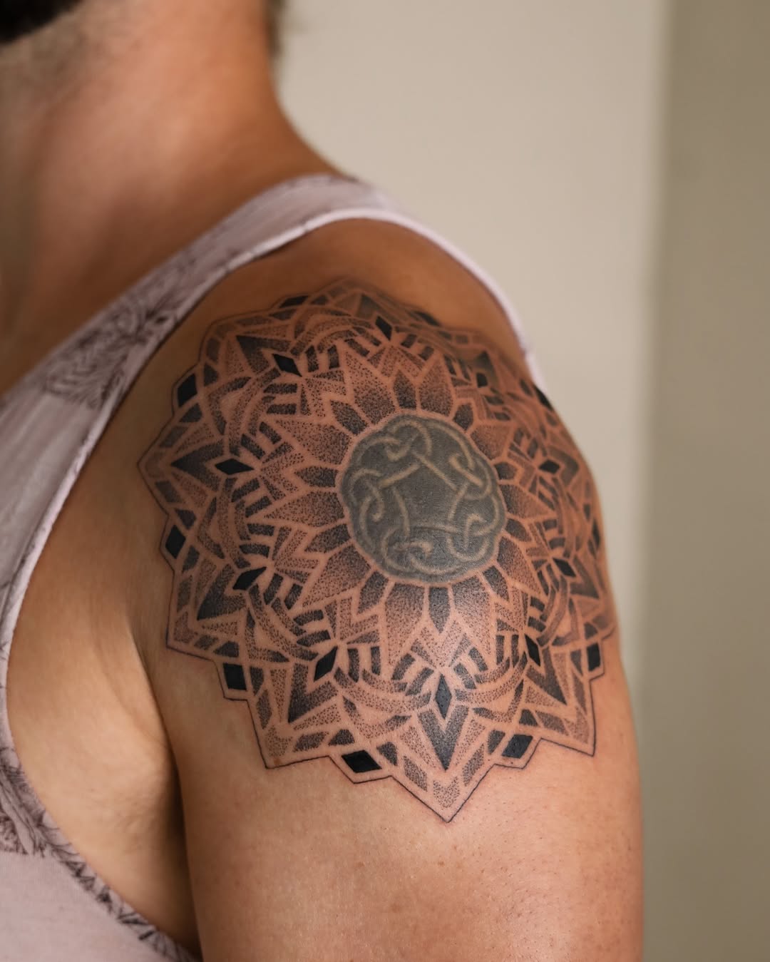 25 Celtic Knot Tattoo Ideas: Timeless Lines, Modern Stories