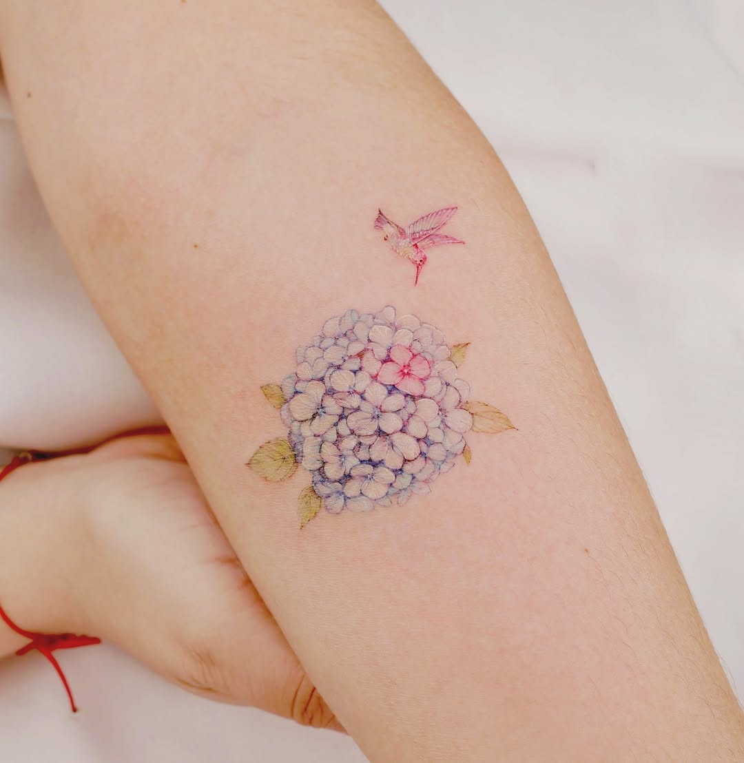 30 Hydrangea Tattoo Ideas: From Dainty Sprigs to Bold Sleeves