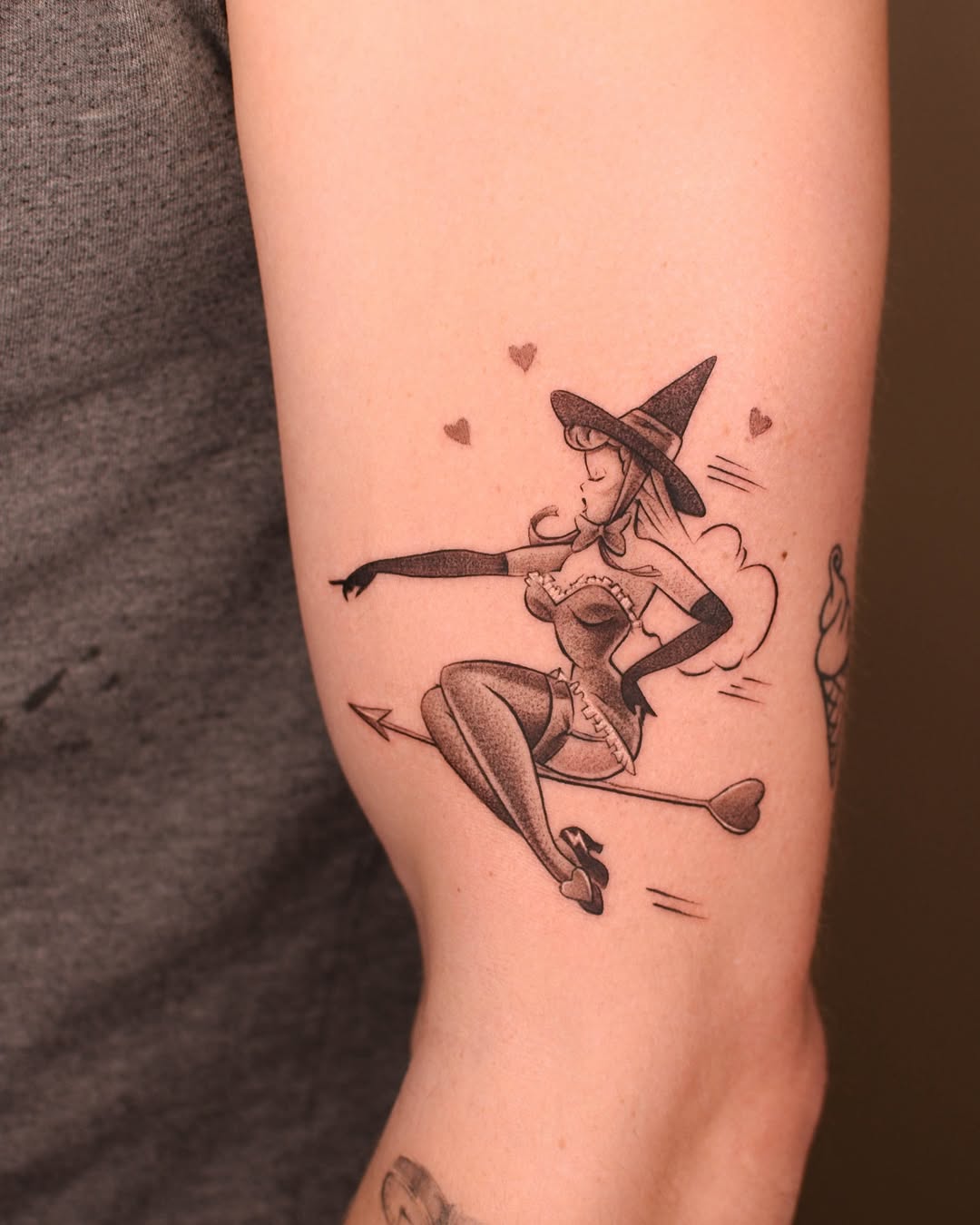 29 Pin Up Girl Tattoo Ideas: Vintage Attitude for Modern Skin