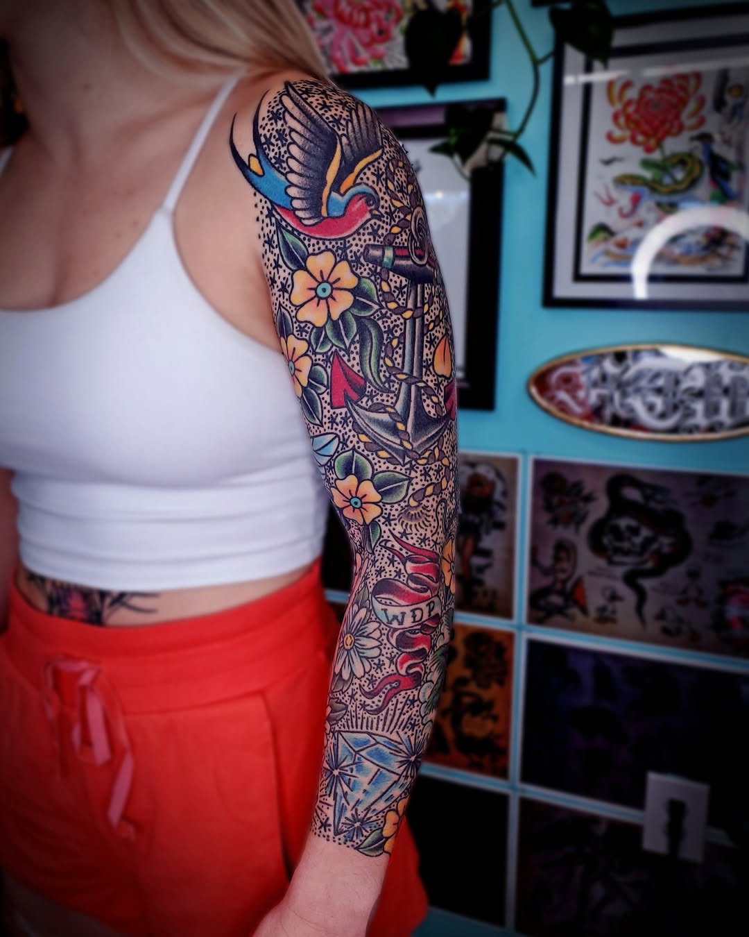 28 Traditional Tattoo Sleeve Ideas: Bold American, Black and Grey, Neo &#038; Japanese Designs for Every Style