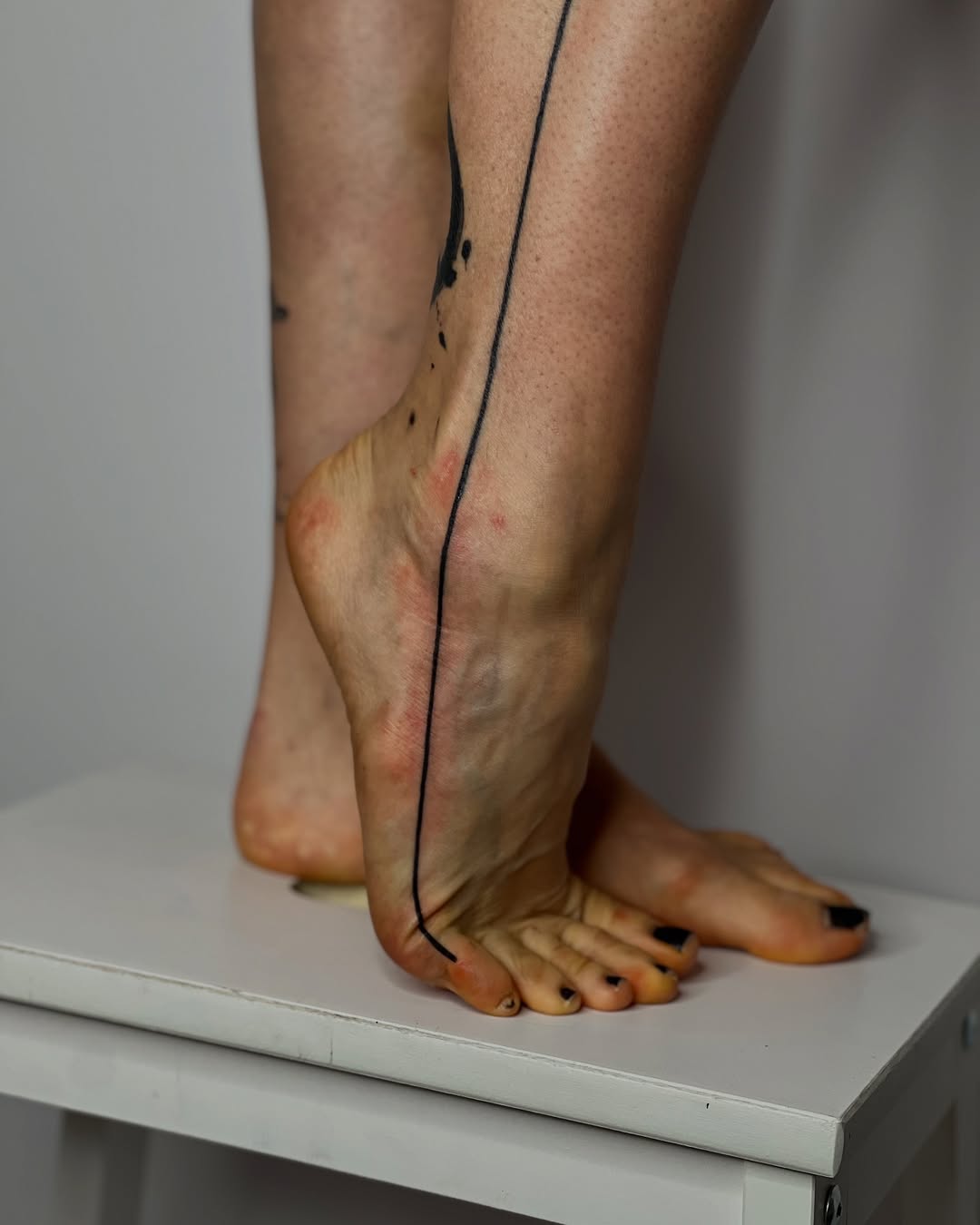 30 Line Tattoo Ideas: Clean, Clever Ways To Draw With Skin