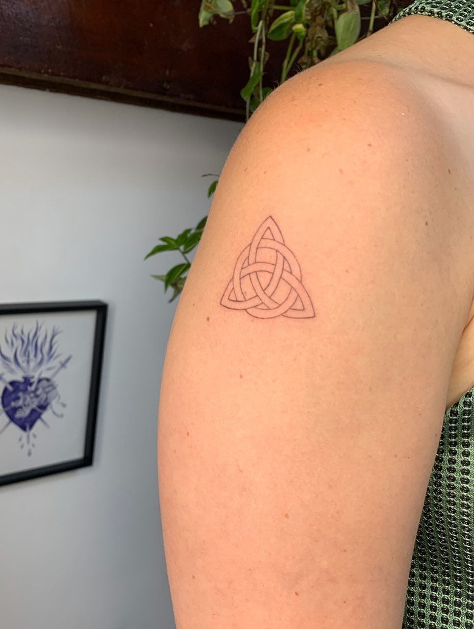 25 Celtic Knot Tattoo Ideas: Timeless Lines, Modern Stories