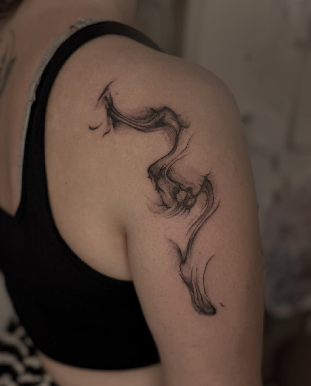 32 Tattoo Smokey Ideas: Ethereal Ink That Moves With You