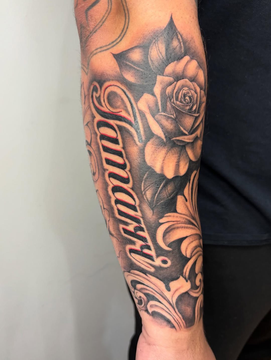 29 Quarter Sleeve Tattoo Ideas for Men and Women: Unique Forearm and Shoulder Designs