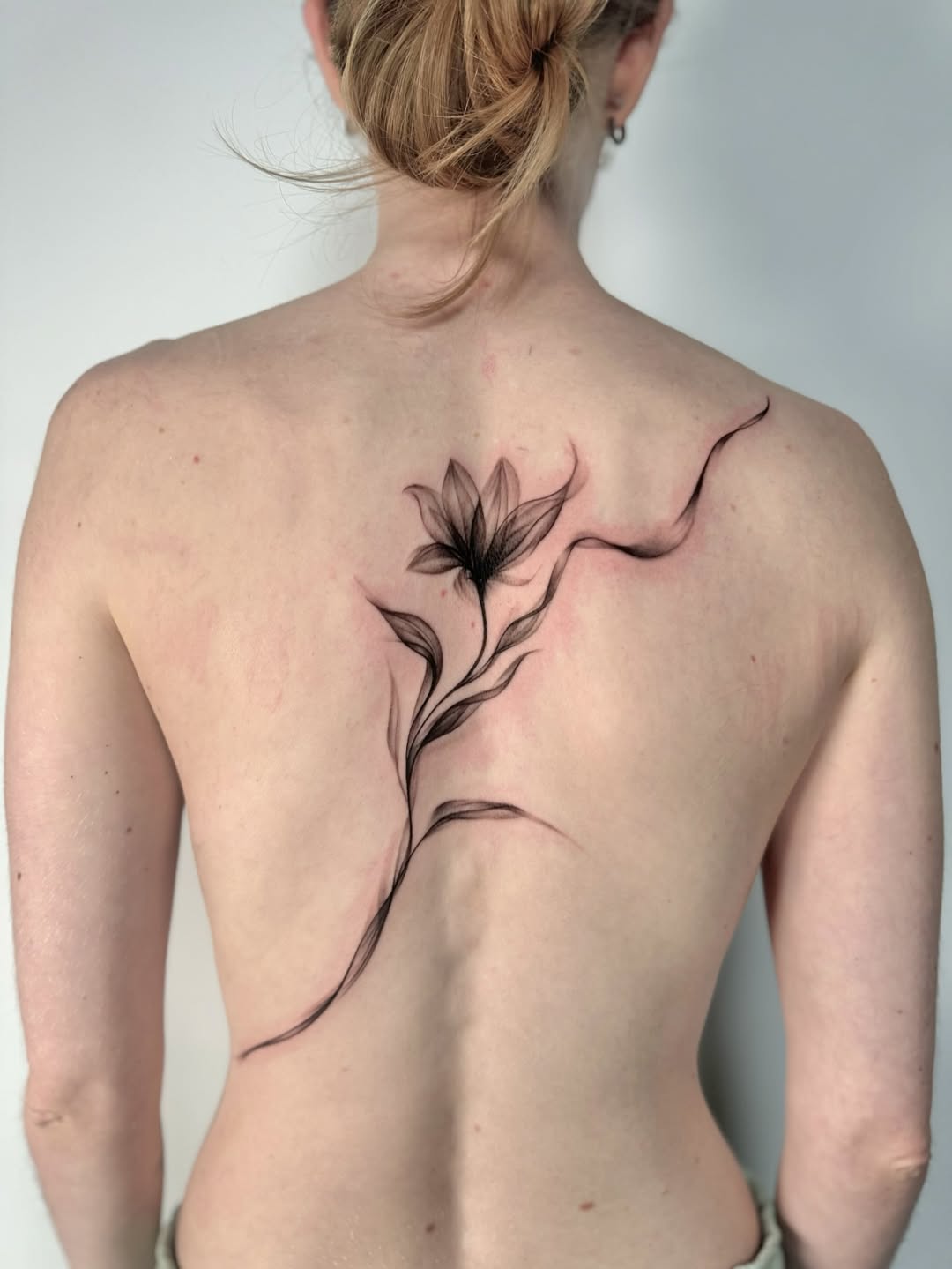 32 Tattoo Smokey Ideas: Ethereal Ink That Moves With You