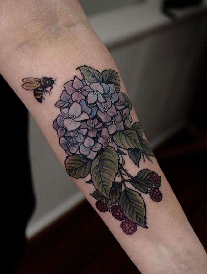 30 Hydrangea Tattoo Ideas: From Dainty Sprigs to Bold Sleeves