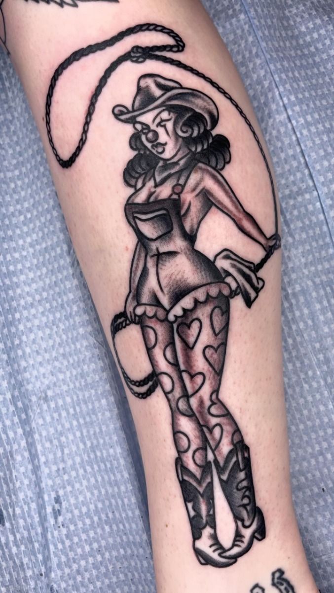 29 Pin Up Girl Tattoo Ideas: Vintage Attitude for Modern Skin