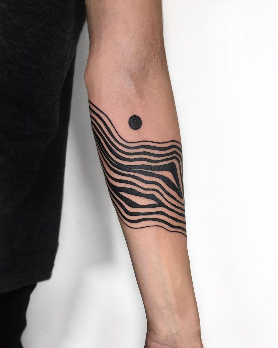 30 Line Tattoo Ideas: Clean, Clever Ways To Draw With Skin