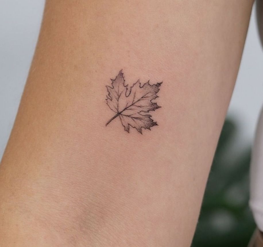 30 Leaf Tattoo Ideas 2026: Modern Botanical Ink That Actually Feels Personal