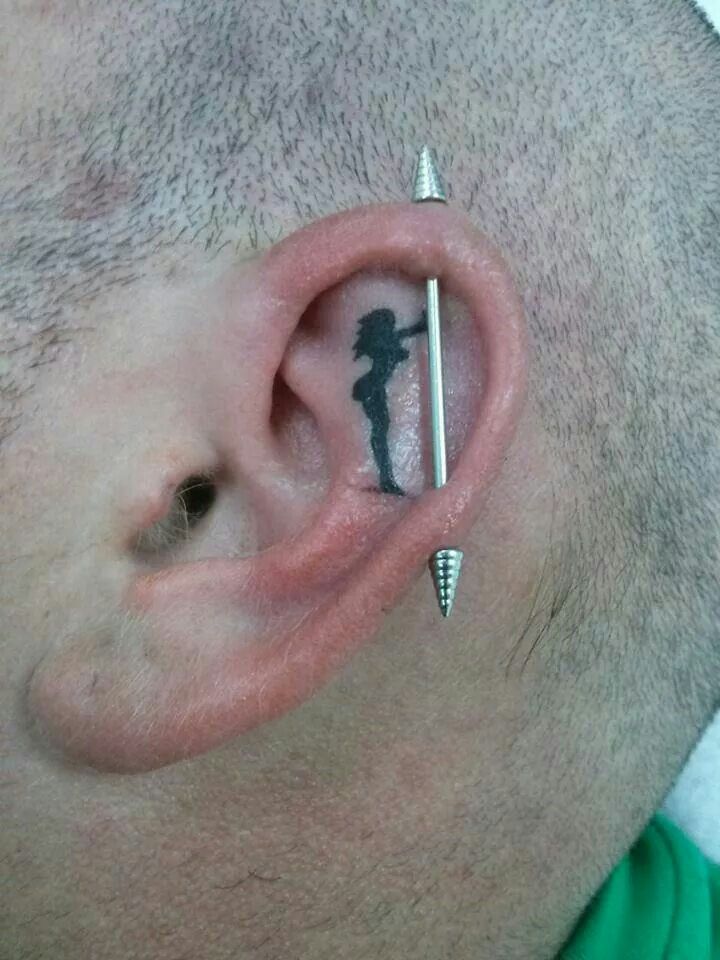 28 Bad Tattoos: When Good Intentions Meet Terrible Ink Decisions