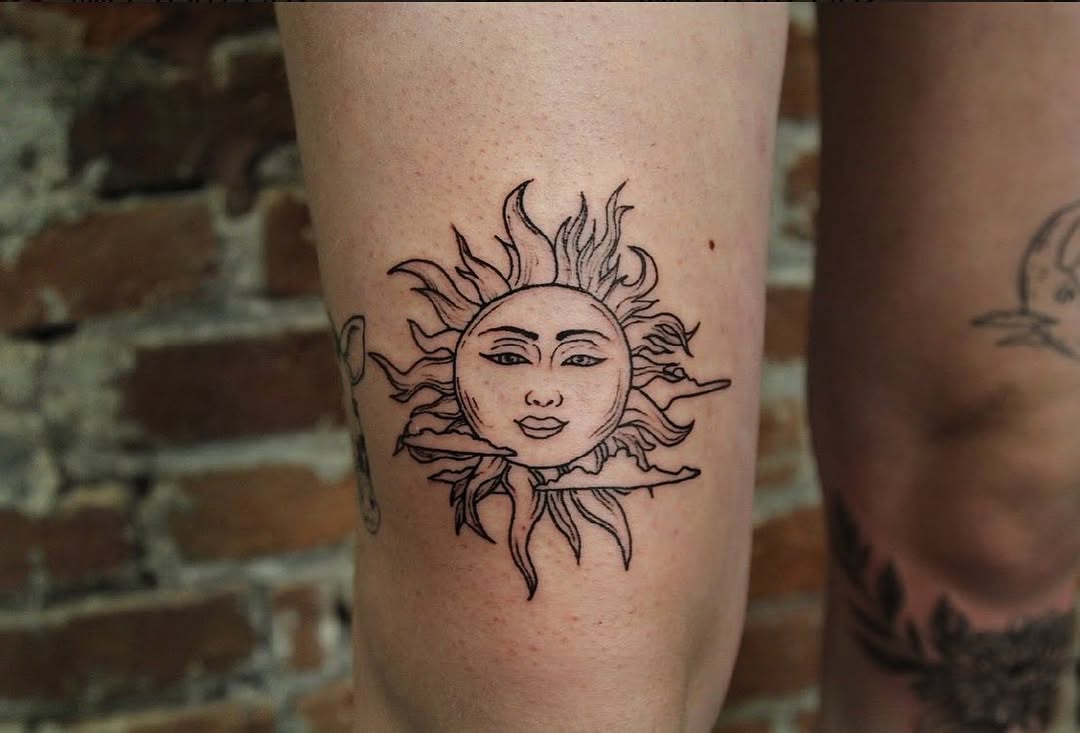 30 Above the Knee Tattoo Ideas: Style, Meaning, and Modern Expression
