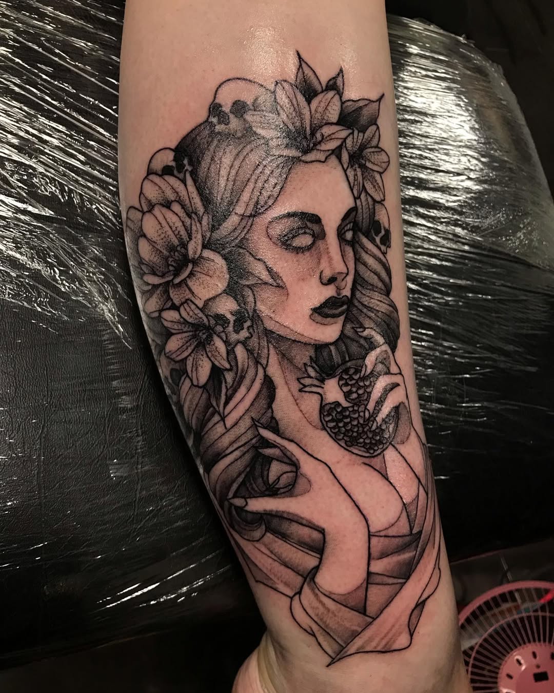30 Aphrodite Tattoo Ideas: Modern Interpretations Of The Goddess Of Love