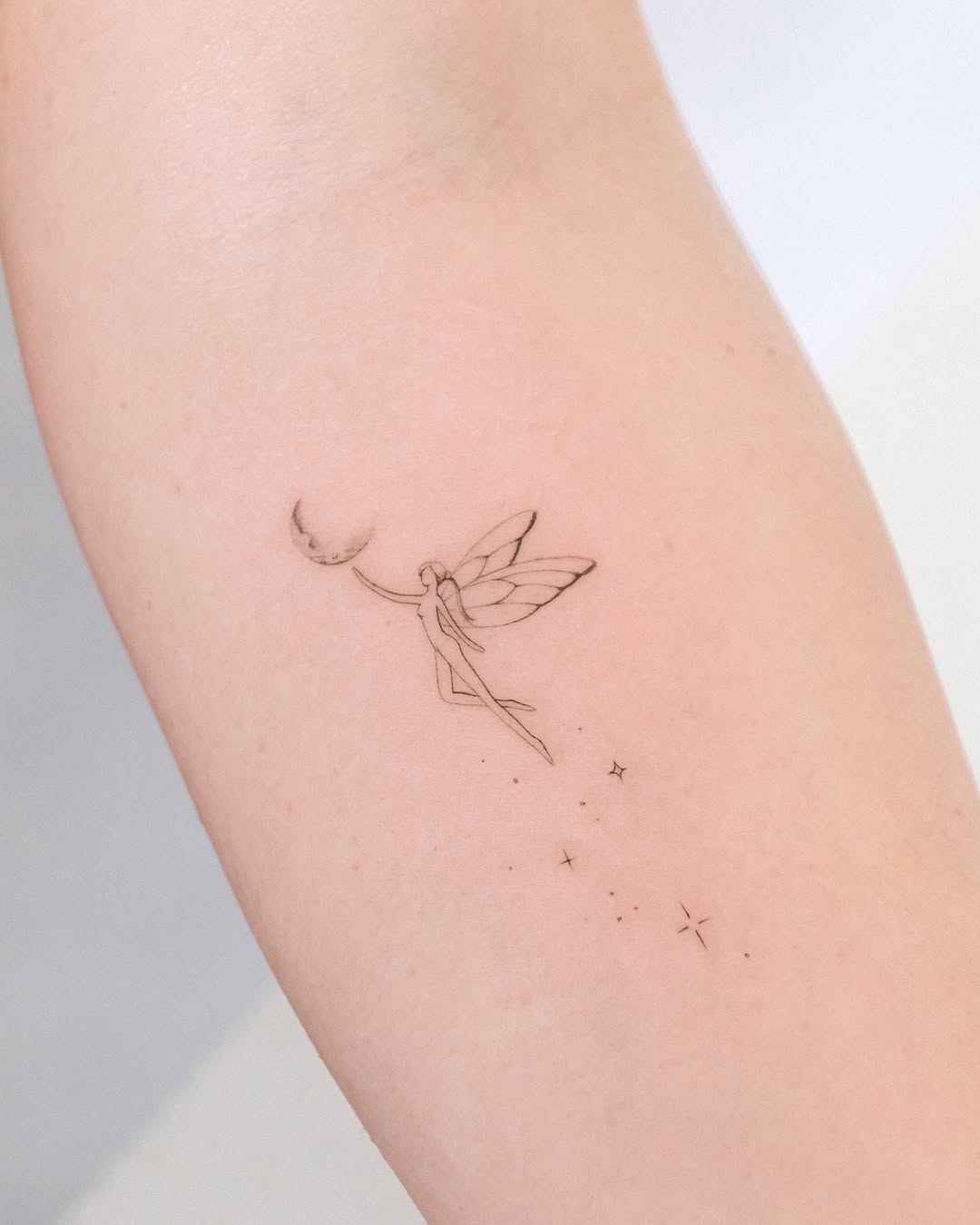 30 Fairy Tattoo Designs: Meaning, Aesthetic, and Modern Interpretations