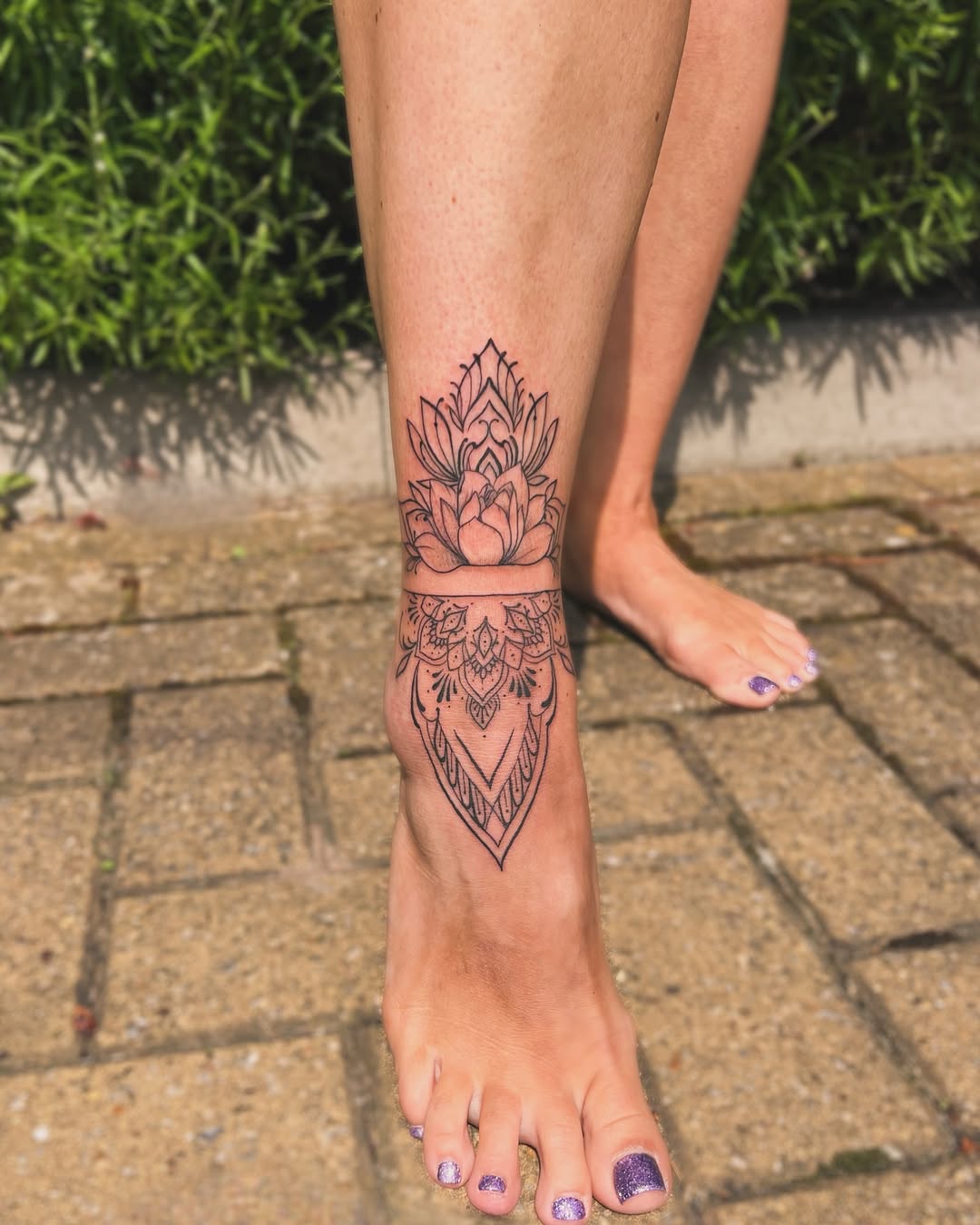 29 Ankle Tattoo Ideas: Feminine, Timeless, and Bold Designs That Elevate Personal Style
