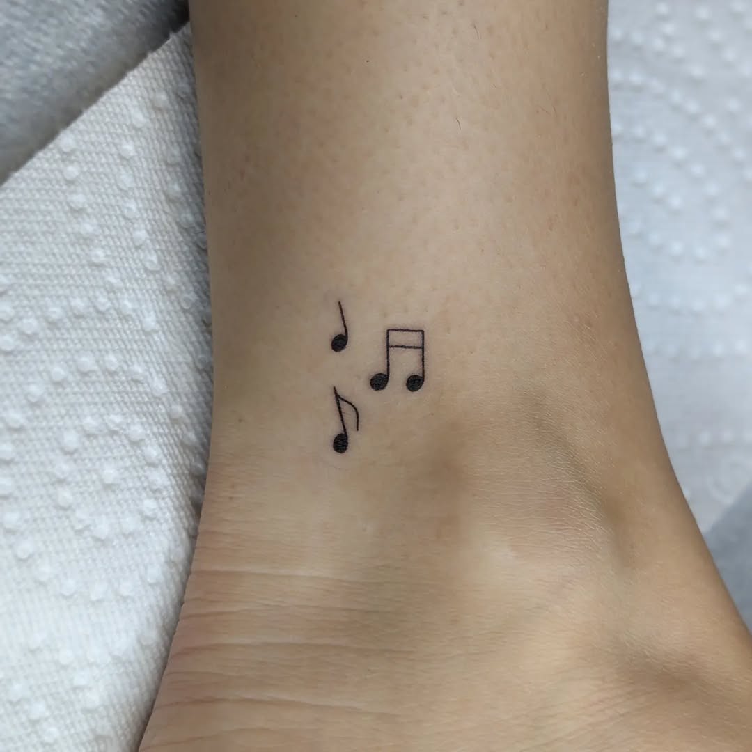 30 Music note tattoo: why this classic still feels fresh