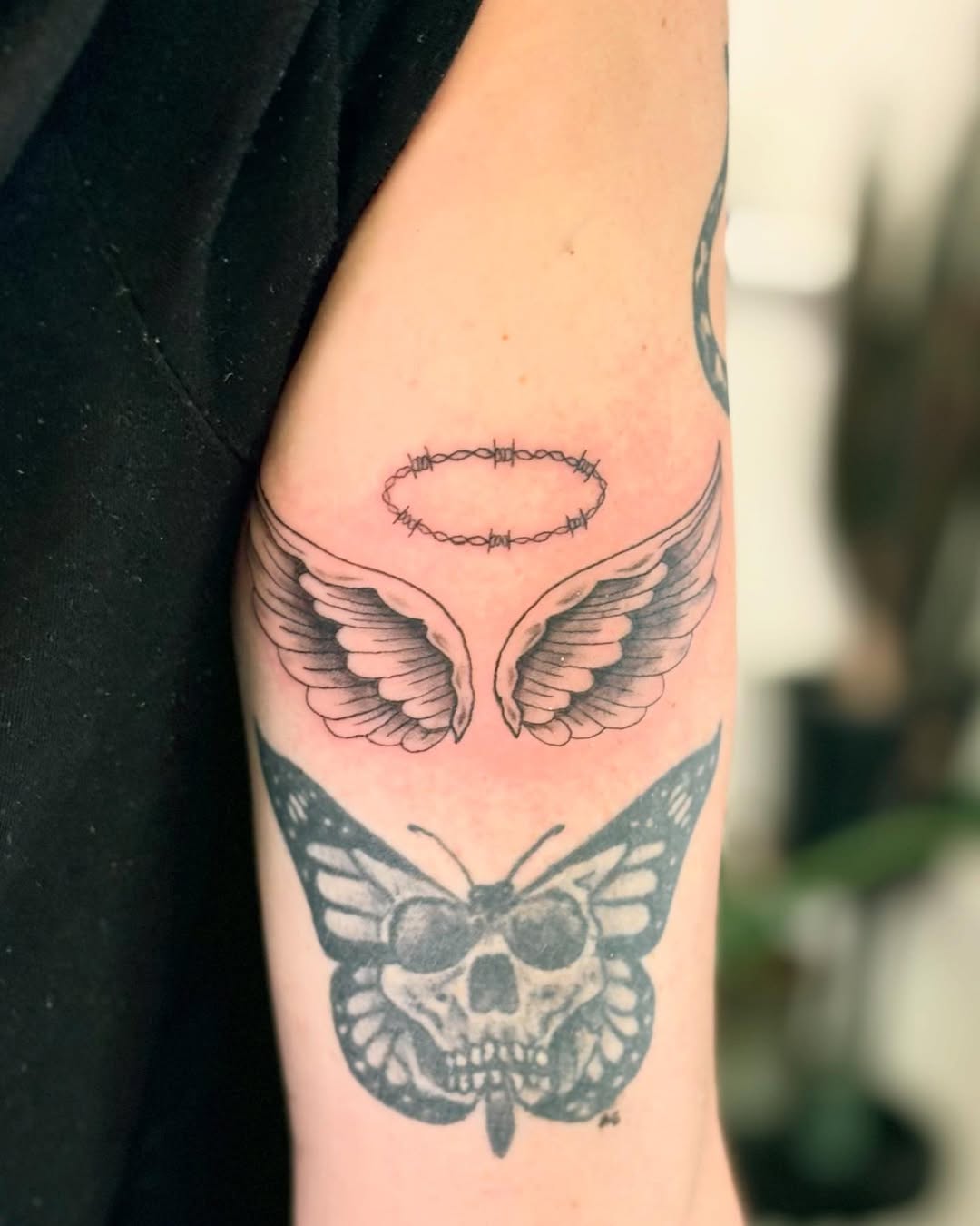 30 Halo Tattoo Ideas: Best Designs with Master Chief, Energy Swords and Iconic Halo Rings