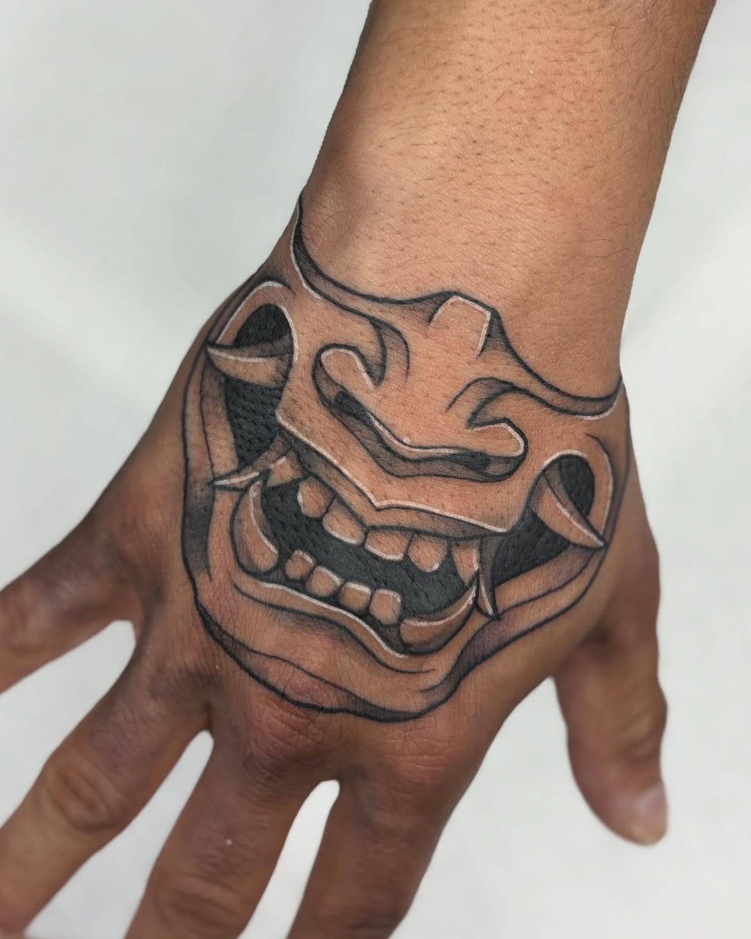 29 Hand Tattoo Men: Style, Symbolism, and Modern Masculinity