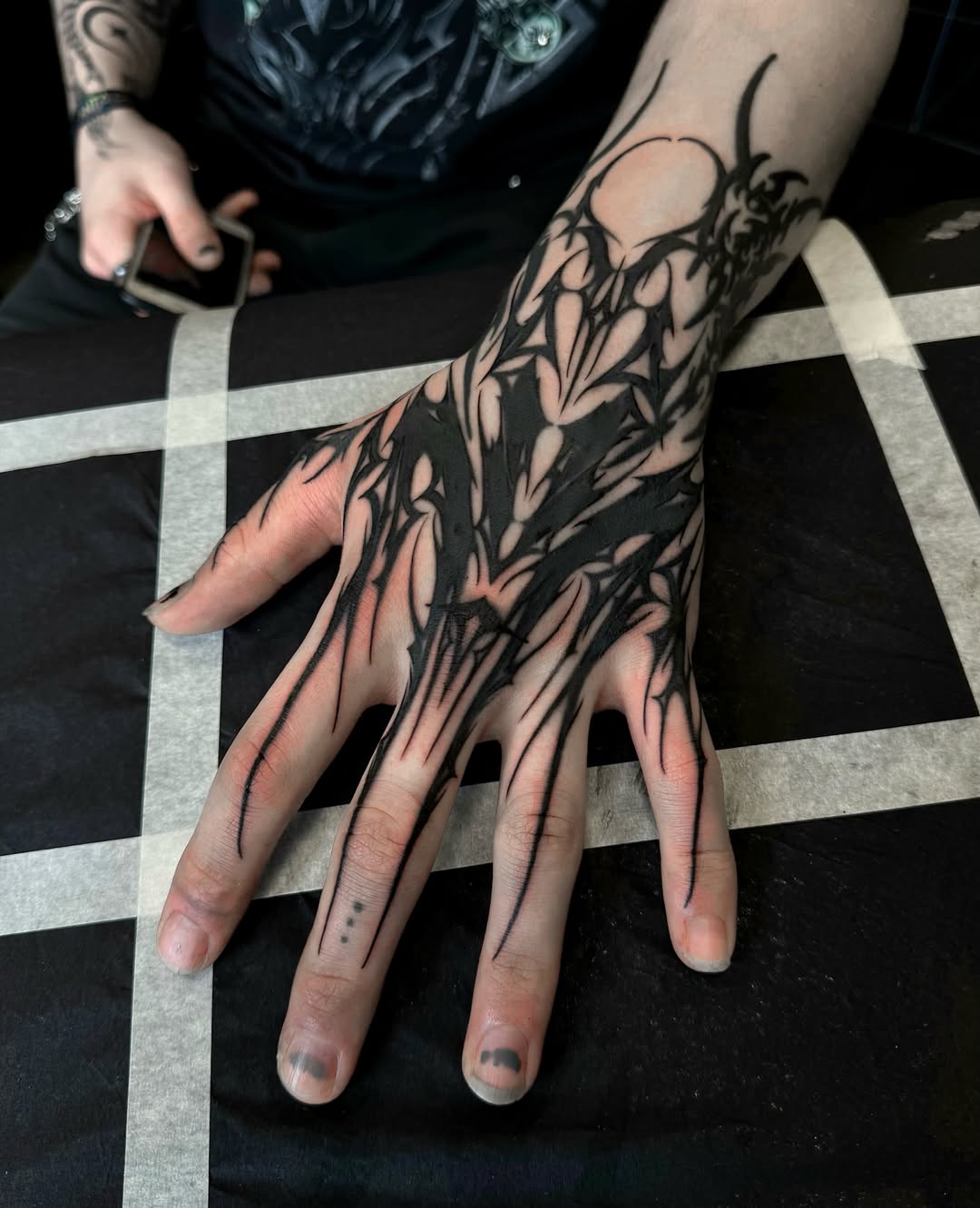 29 Hand Tattoo Men: Style, Symbolism, and Modern Masculinity