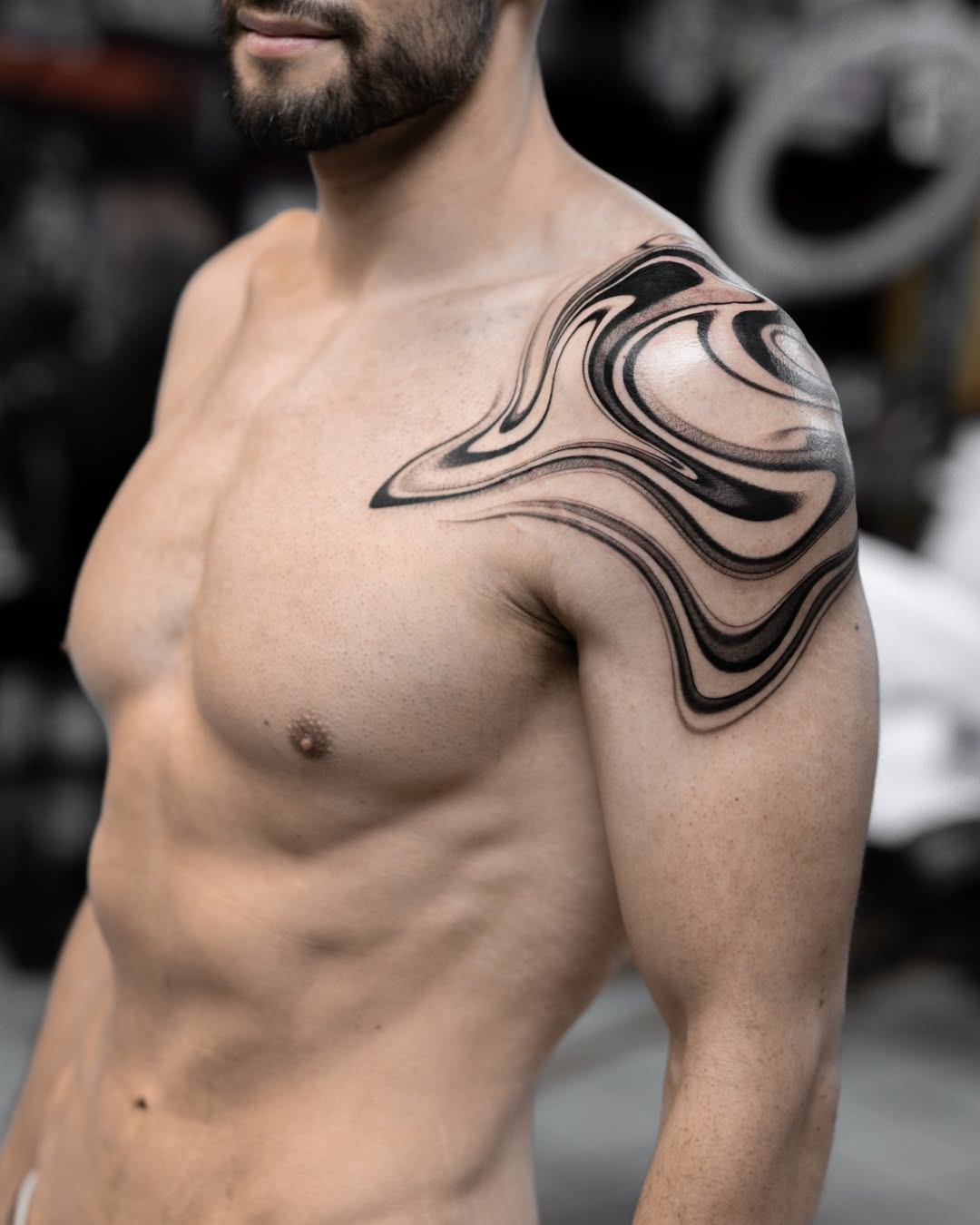 28 Abstract Tattoo Ideas: Fluid Lines, Meaningful Shapes, and Modern Expression