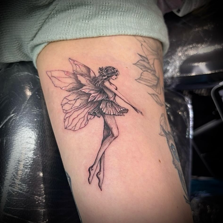 30 Fairy Tattoo Designs: Meaning, Aesthetic, and Modern Interpretations