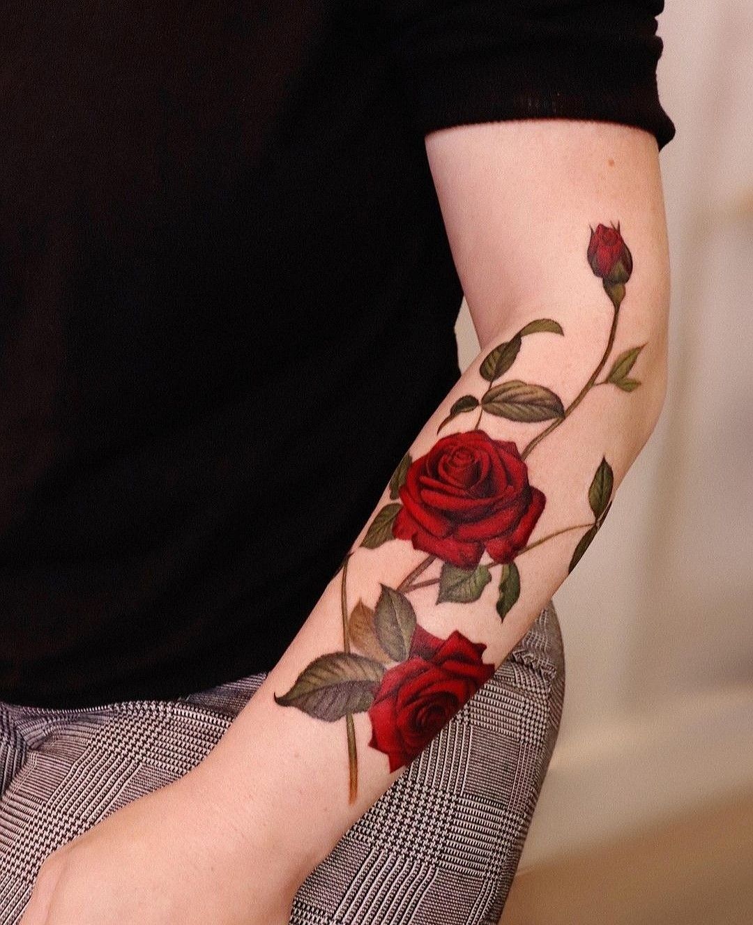 30 Rose Tattoos: From Simple Outlines to Bold Realism for Every Style