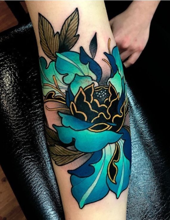 29 Japanese Flower Tattoo Ideas: Traditional Designs with Cherry Blossoms, Lotus and Chrysanthemums