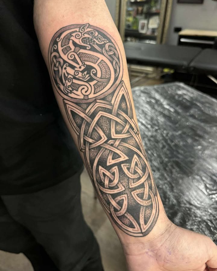 28 Inner Forearm Tattoo Ideas: Realism, Celtic Knots, Angels, Wolves & Clean Blackwork