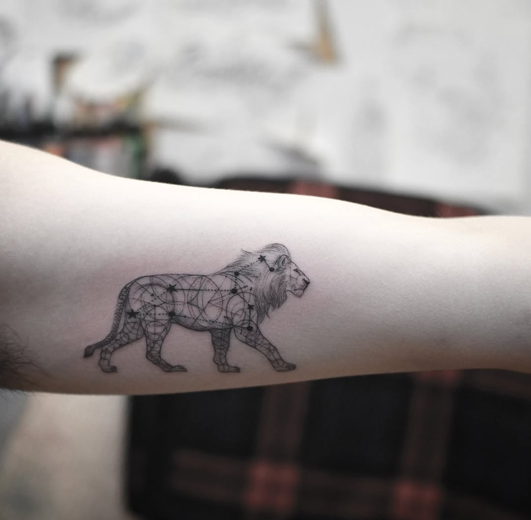 28 Leo Tattoo Ideas: Lions, Stars and Bold Zodiac Energy