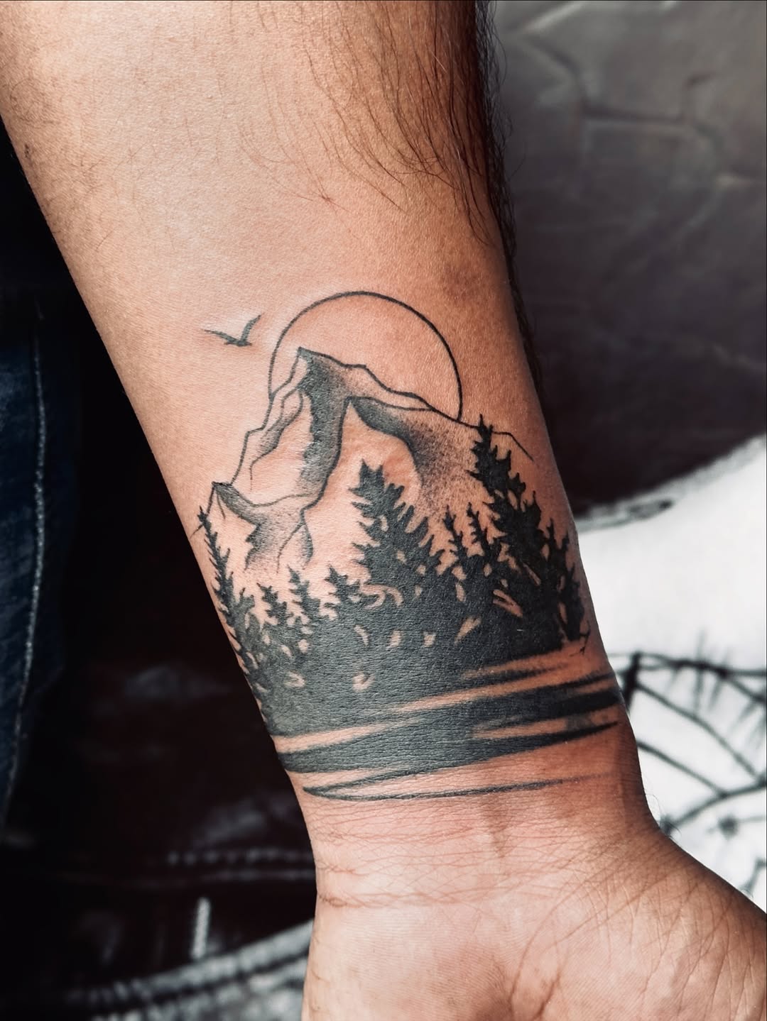 29 Hand Tattoo Men: Style, Symbolism, and Modern Masculinity